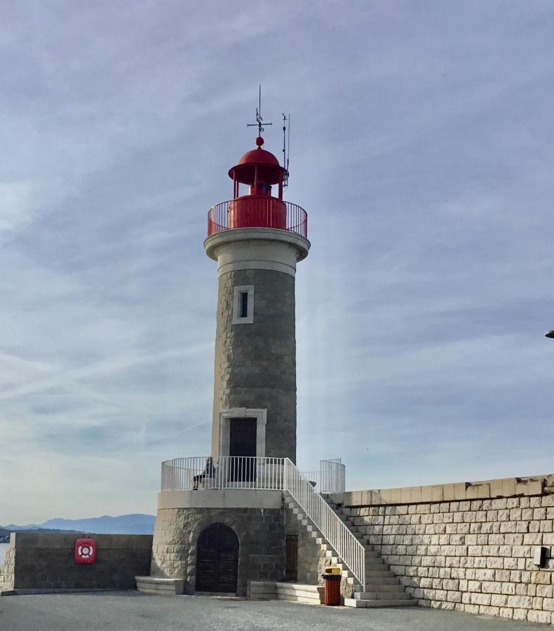 Ravissant Studio Climatise Gambetta Misericorde Au Coeur De Saint-Tropez Buitenkant foto
